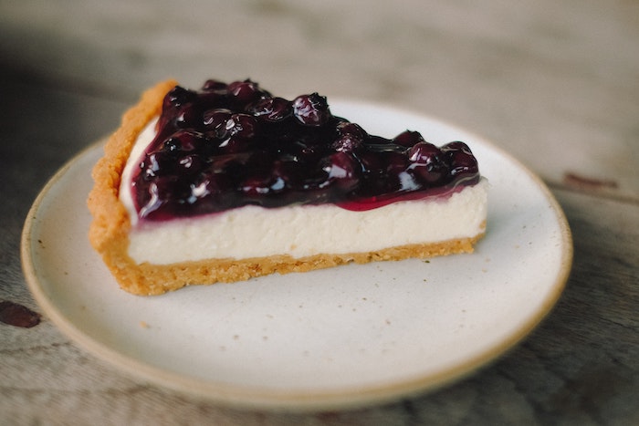 A BERRY Delicious Cheesecake